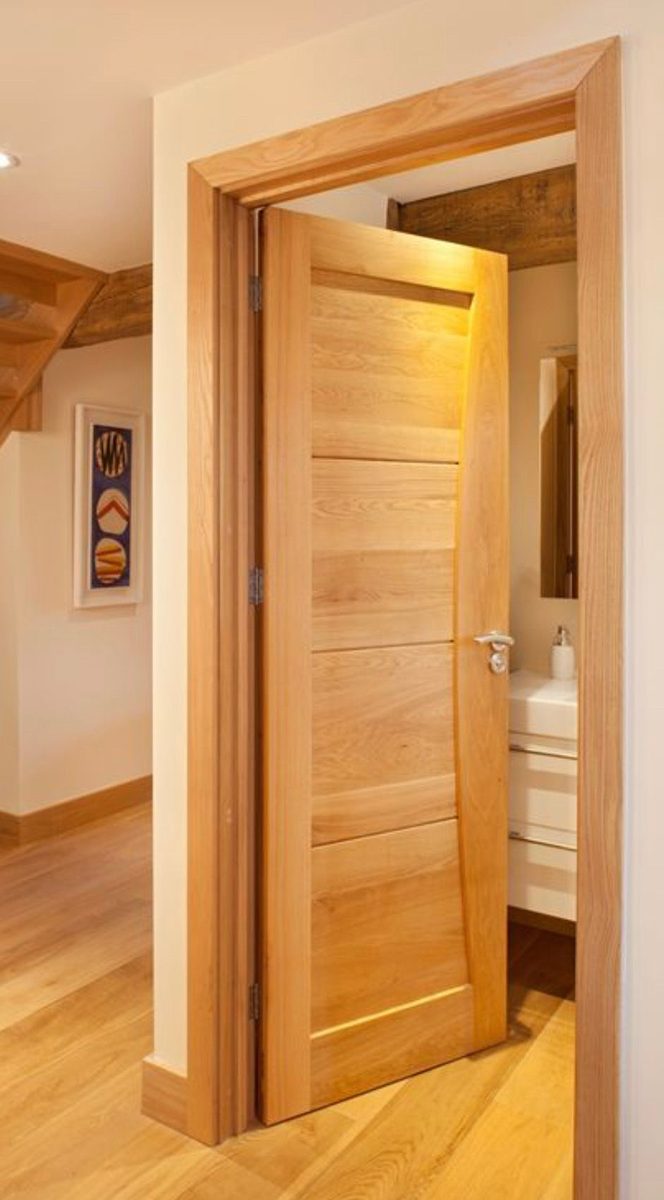Puerta de paso interior de madera de roble